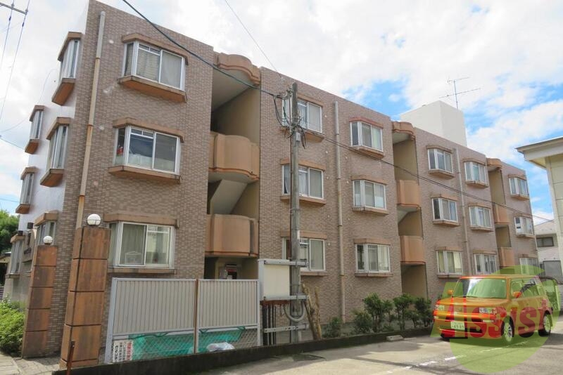 ロイヤルヒルズ南仙台の外観