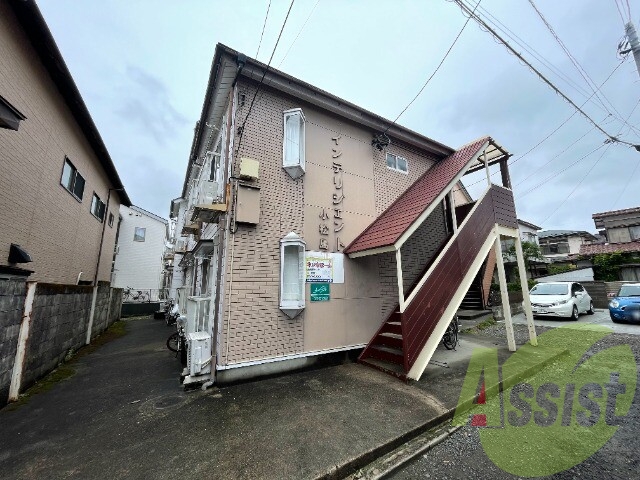 インテリジェント小松島の外観