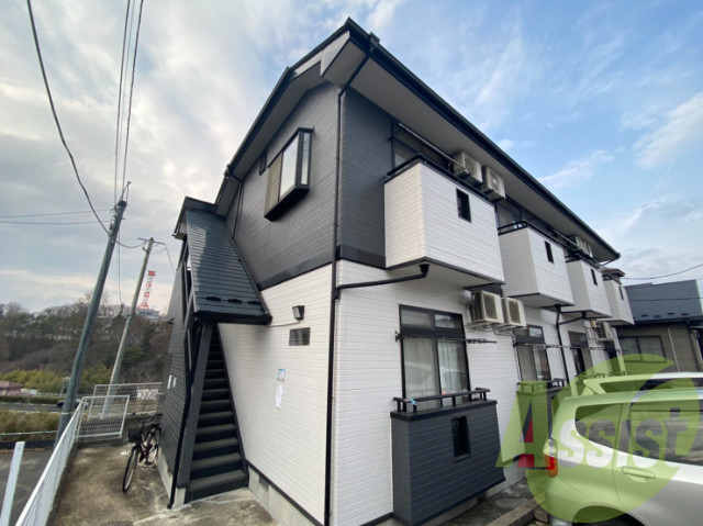 サンハイツ東勝山の外観