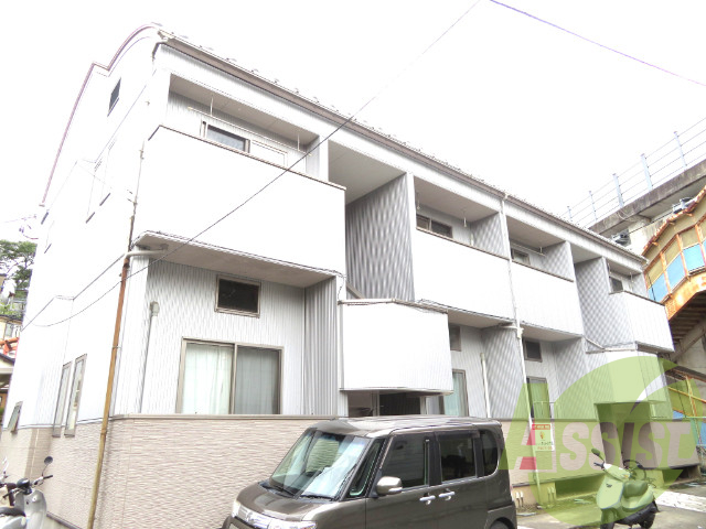 ホットハウス川内３の外観