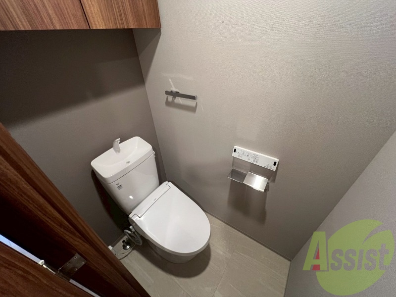 こちらはトイレです。ピカピカなトイレで、気持ちも良いですね。 こちらはトイレです。ピカピカなトイレで、気持ちも良いですね。