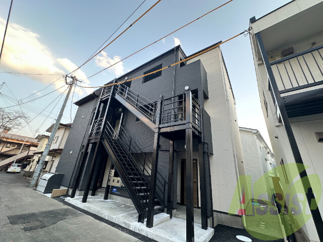 スカイハーツ河原町の外観
