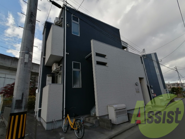 i-STATE河原町の外観