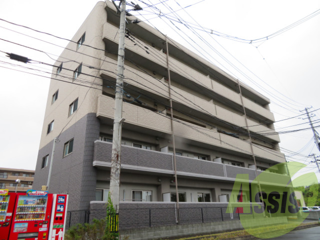 仙台市宮城野区新田東３丁目の賃貸マンションの外観