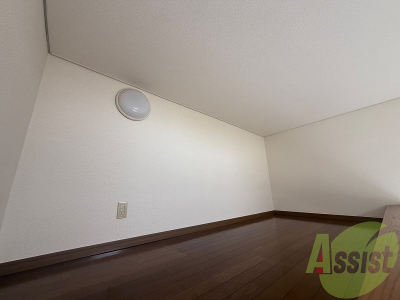 なんとロフトもございます!寝室や収納スペースとしてどうぞ! なんとロフトもございます!寝室や収納スペースとしてどうぞ!