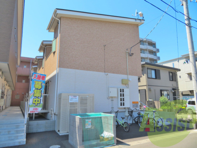 仙台市若林区志波町の賃貸アパートの外観