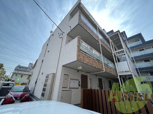 仙台市若林区新寺３丁目の賃貸マンションの外観