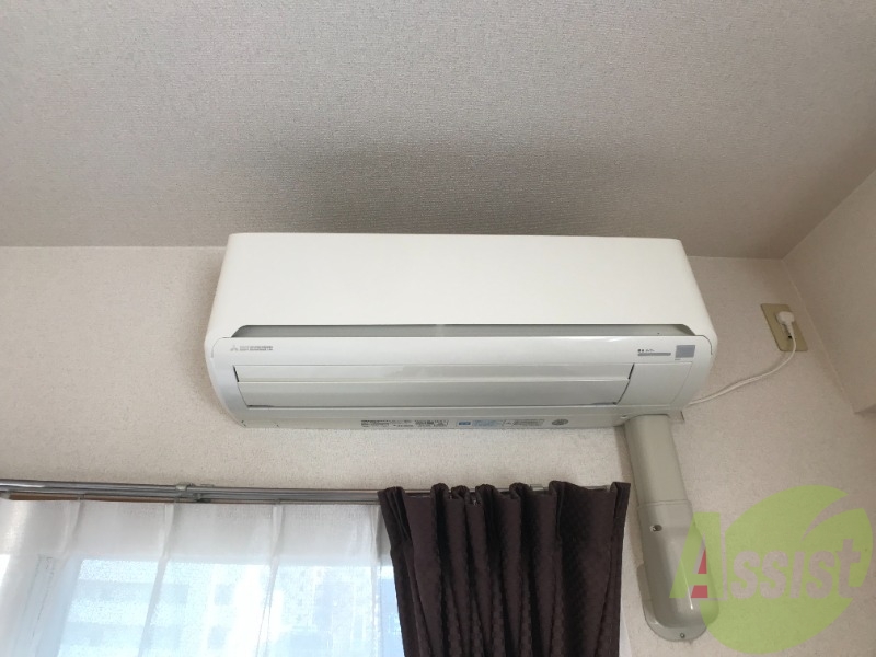 エアコンが設置済みです。入居後すぐに使用できます。 エアコンが設置済みです。入居後すぐに使用できます。