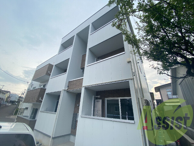 仙台市泉区黒松２丁目の賃貸アパートの外観