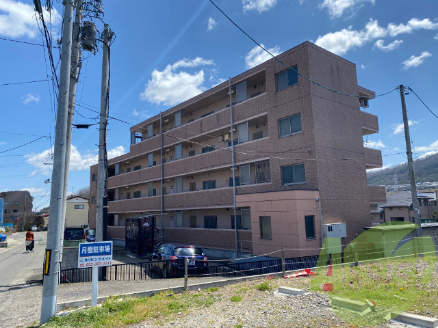 仙台市青葉区落合１丁目の賃貸マンションの外観