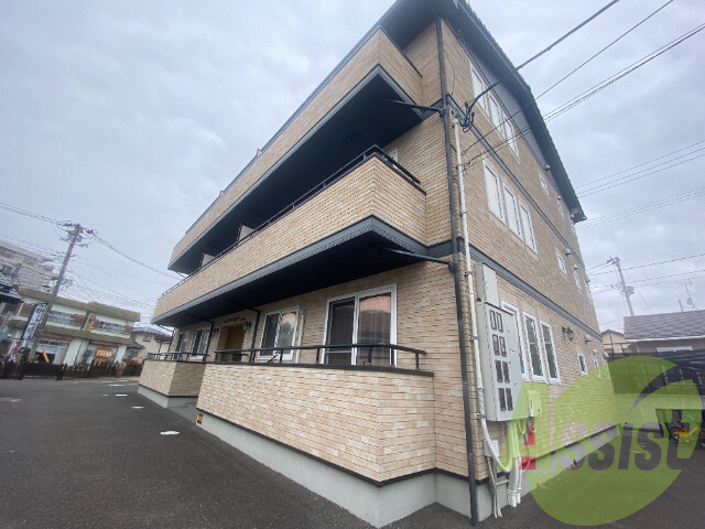 仙台市宮城野区新田２丁目の賃貸アパートの外観