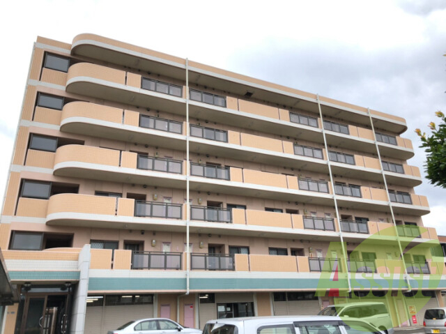 仙台市若林区六丁の目北町の賃貸マンションの外観