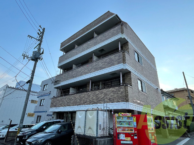 仙台市泉区泉中央３丁目の賃貸マンションの外観