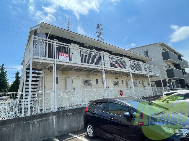 仙台市泉区八乙女中央３丁目の賃貸アパートの外観