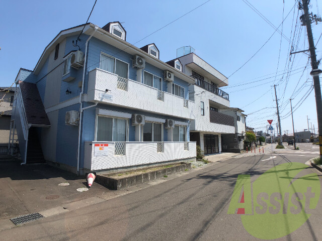 仙台市若林区白萩町の賃貸アパートの外観