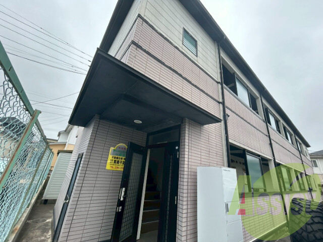 仙台市若林区一本杉町の賃貸アパートの外観