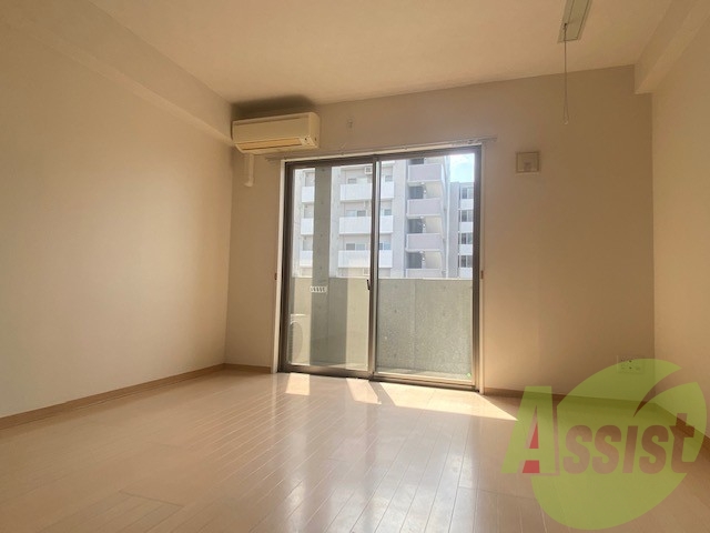 広めのリビングです。のびのび出来ますね。 広めのリビングです。のびのび出来ますね。