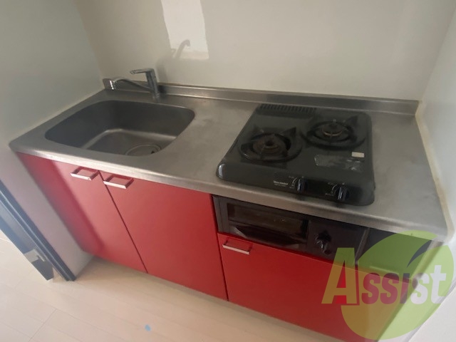 コンロが2口あり、グリルも付いてますので料理の幅は申し分なし コンロが2口あり、グリルも付いてますので料理の幅は申し分なし