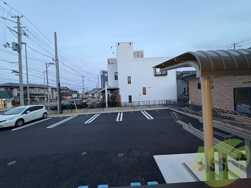 バルコニーからの眺めはこんな感じになっています。 バルコニーからの眺めはこんな感じになっています。