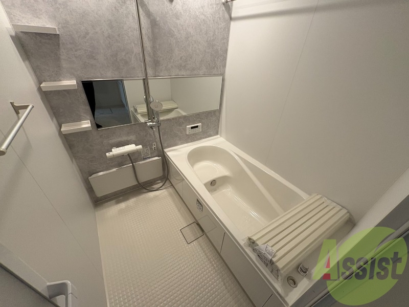 浴室はこちらのユニットバスです。一日の疲れを癒しましょう。 浴室はこちらのユニットバスです。一日の疲れを癒しましょう。