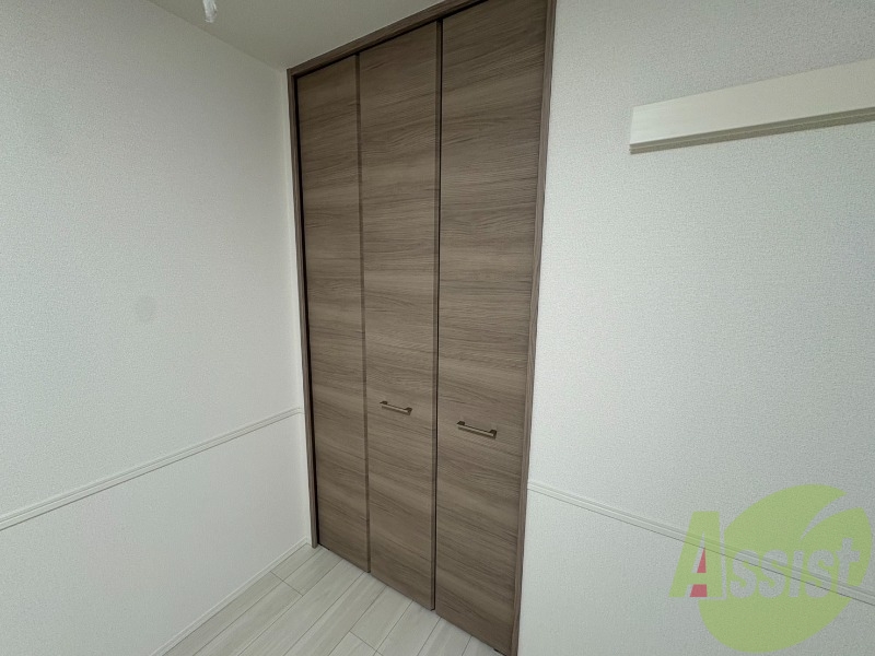 ここに収納があります。収納があると部屋が広く使えます。 ここに収納があります。収納があると部屋が広く使えます。