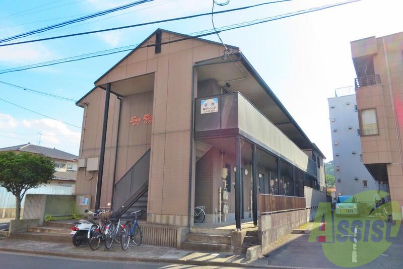 仙台市若林区河原町１丁目の賃貸アパートの外観