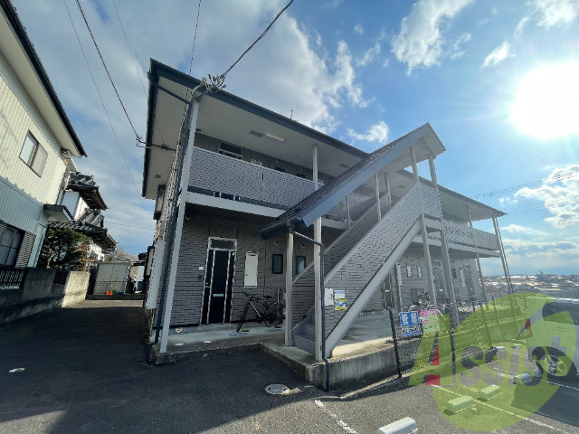 仙台市泉区山の寺２丁目の賃貸アパートの外観