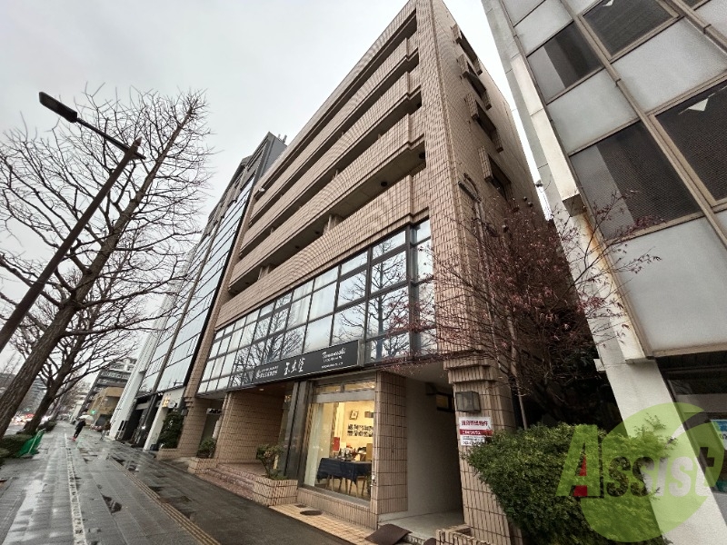 仙台市青葉区上杉３丁目の賃貸マンションの外観