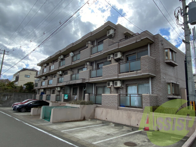 仙台市泉区七北田字杉ノ田の賃貸マンションの外観
