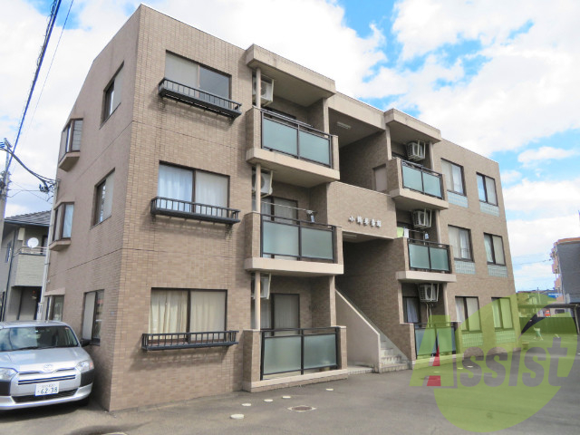 仙台市宮城野区新田３丁目の賃貸マンションの外観