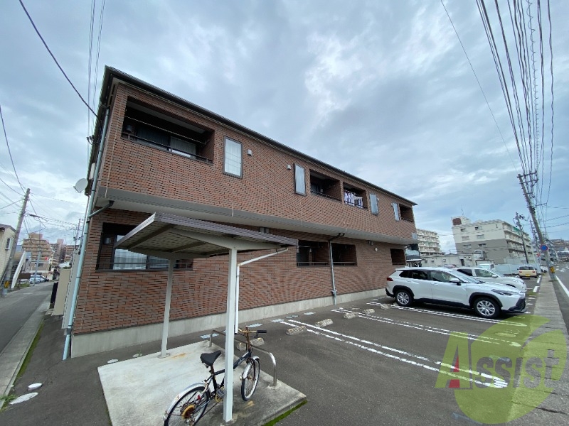 仙台市若林区大和町２丁目の賃貸アパートの外観