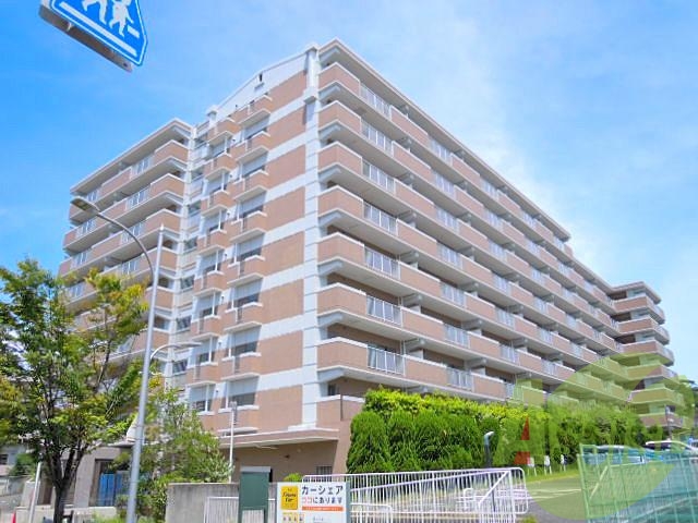 ウイング旭ヶ丘の外観