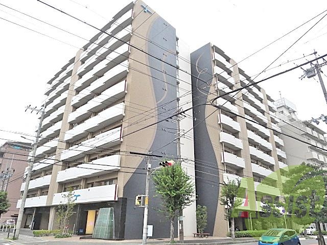 SEST新大阪の外観