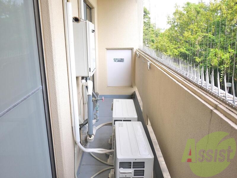 バルコニー バルコニー