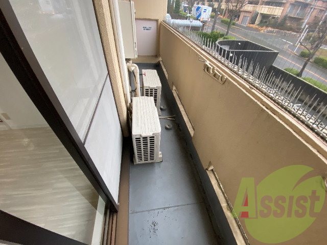 バルコニー バルコニー