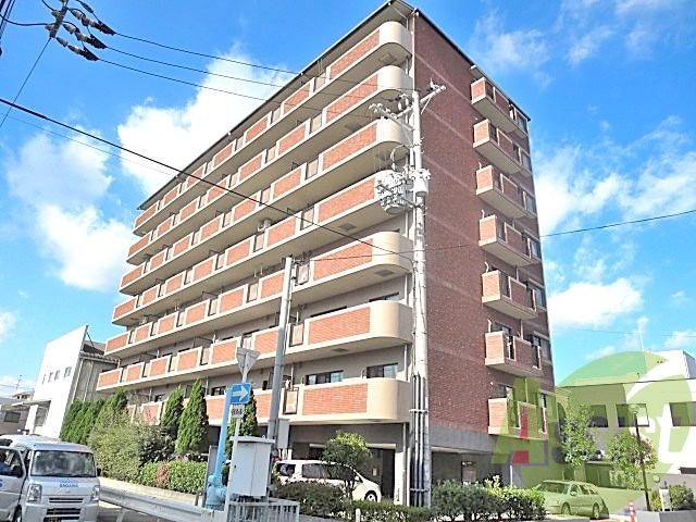 ハルフィー江坂