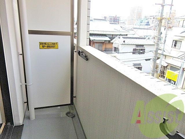 バルコニー バルコニー