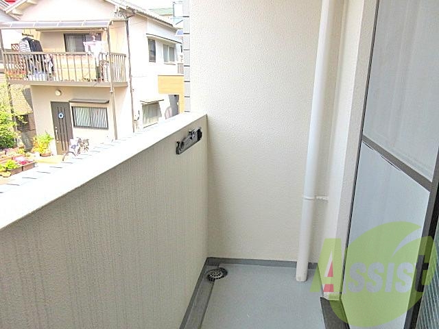 バルコニー バルコニー