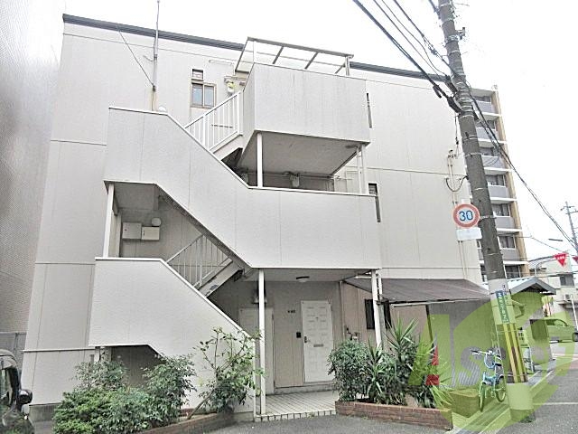輝サンライフの外観