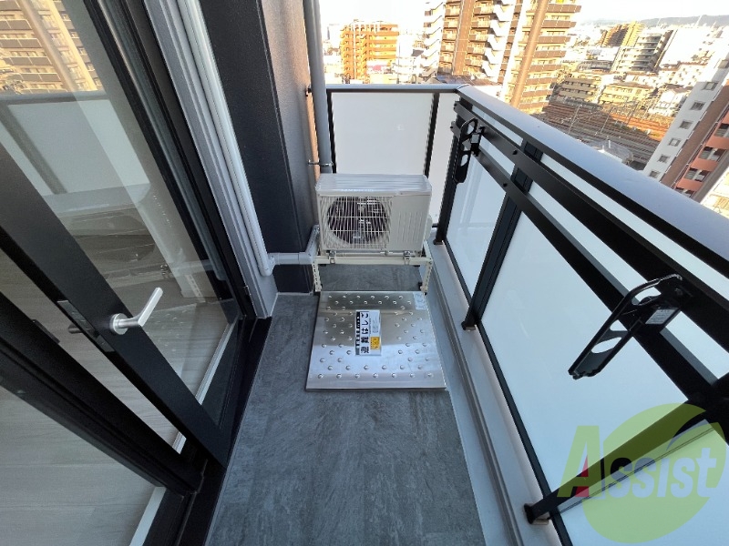 バルコニー バルコニー