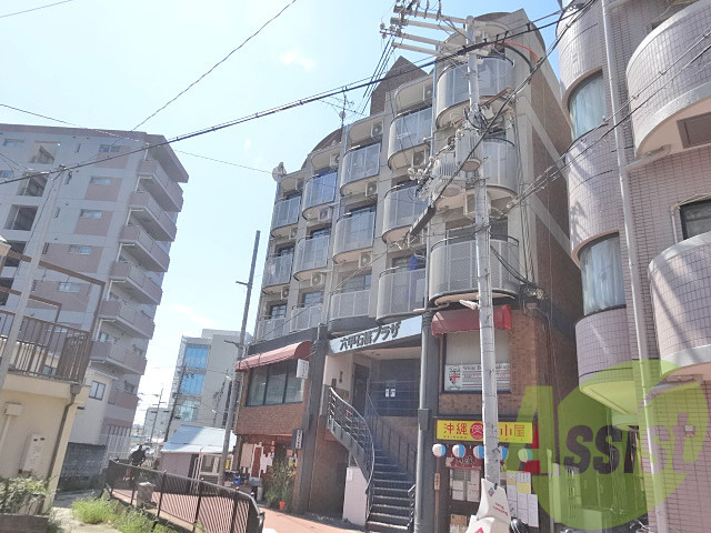 六甲石橋プラザの外観