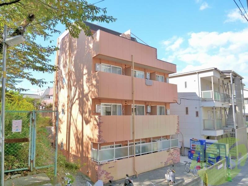 ゼウス千里山