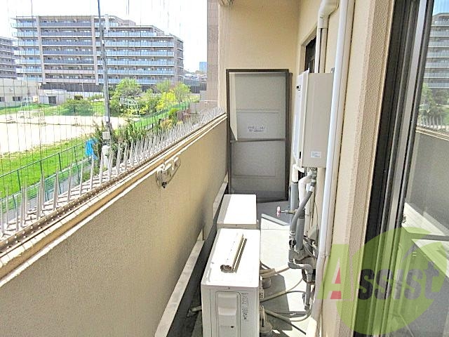 バルコニー バルコニー