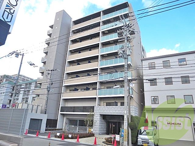 サムティ江坂レガーロの外観