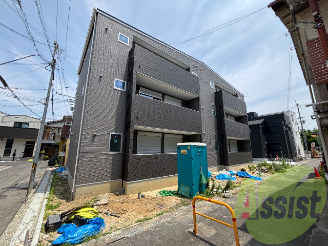 EIWA First Heightsの外観