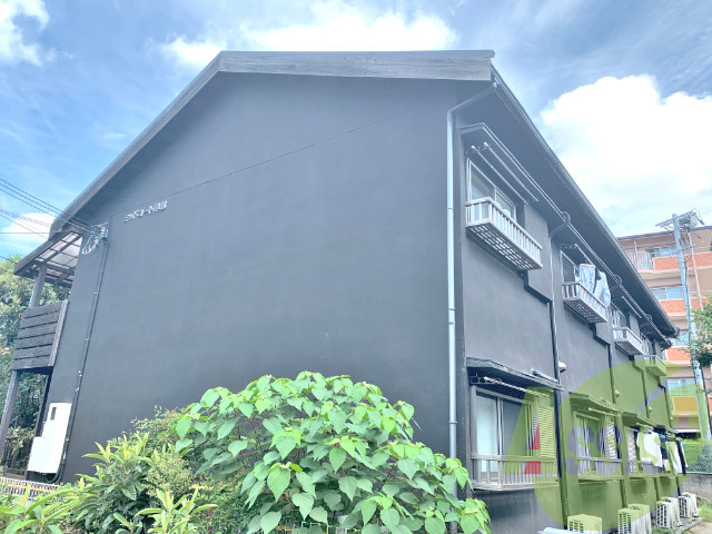 ミッドコート岸部の外観