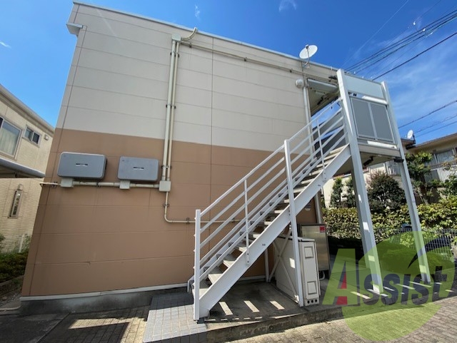 レオパレスコンフォール　メゾンの外観