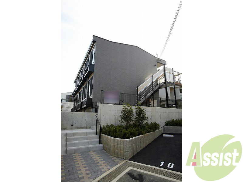 レオパレスワイズ　０１