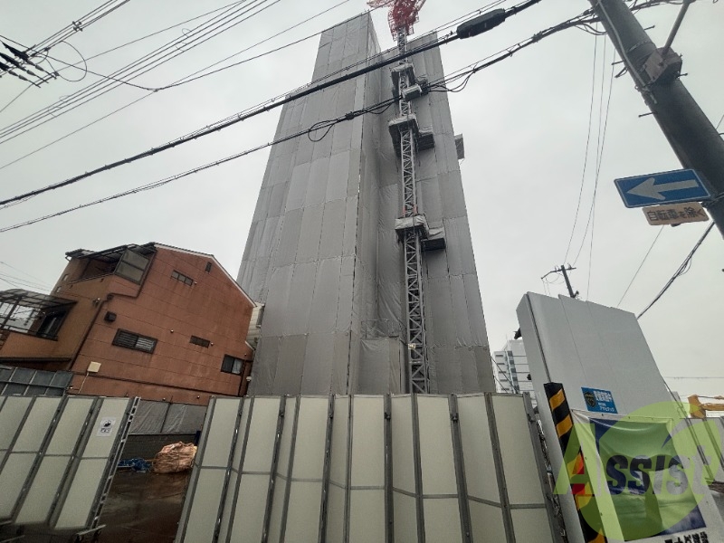 プレリスNEO大阪十三エルヴィオンの外観