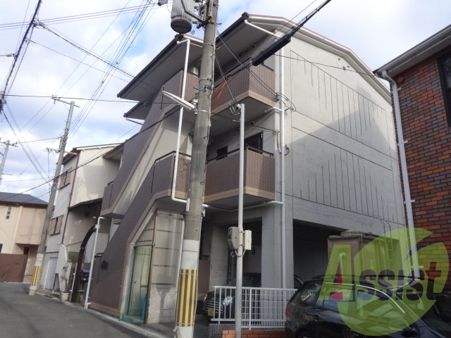 ラフォーレ石橋の外観